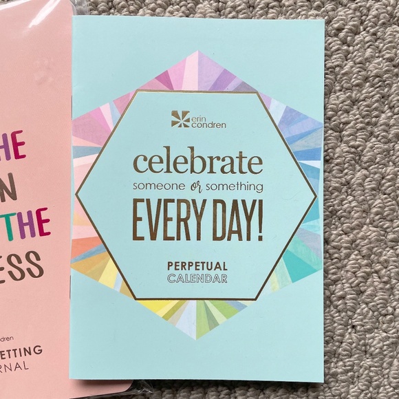 Erin Condren Goal Setting Journal and Perpetual Calendar with Birthdays/Holidays - Picture 3 of 9